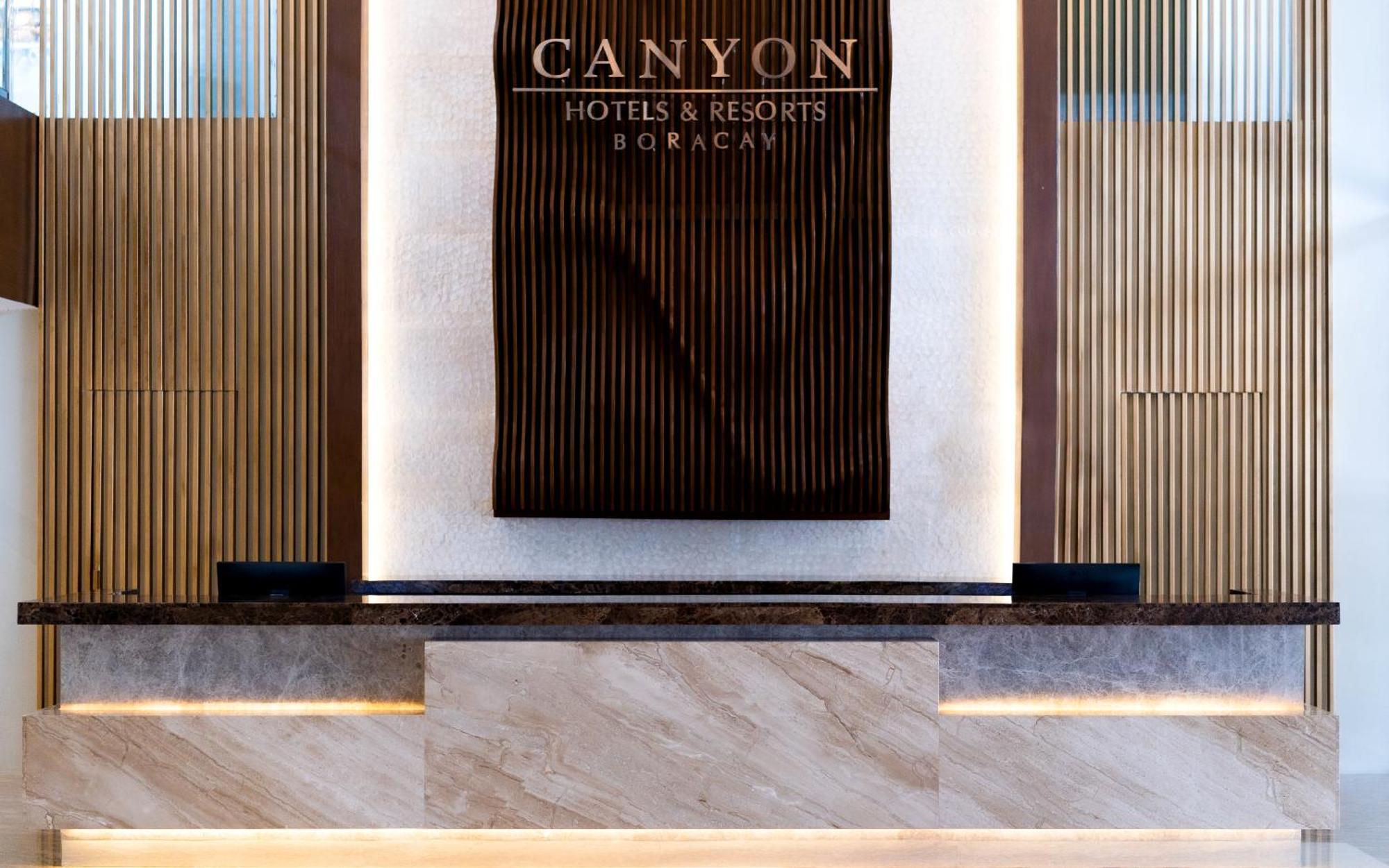 Canyon Hotels & Resorts Boracay Balabag  Exterior foto